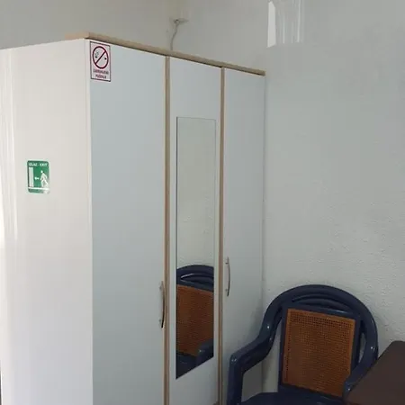 Studio In 34516