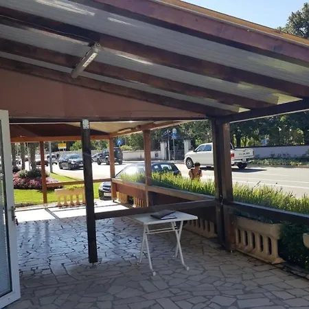 Appartement Studio In 34516 Novi Vinodolski